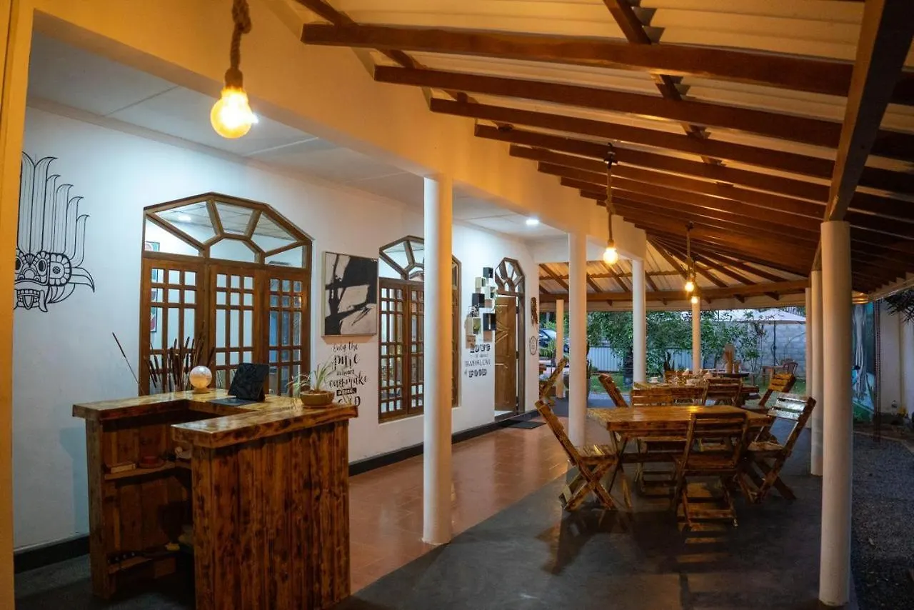 Heaven Habarana Hotel Guest house