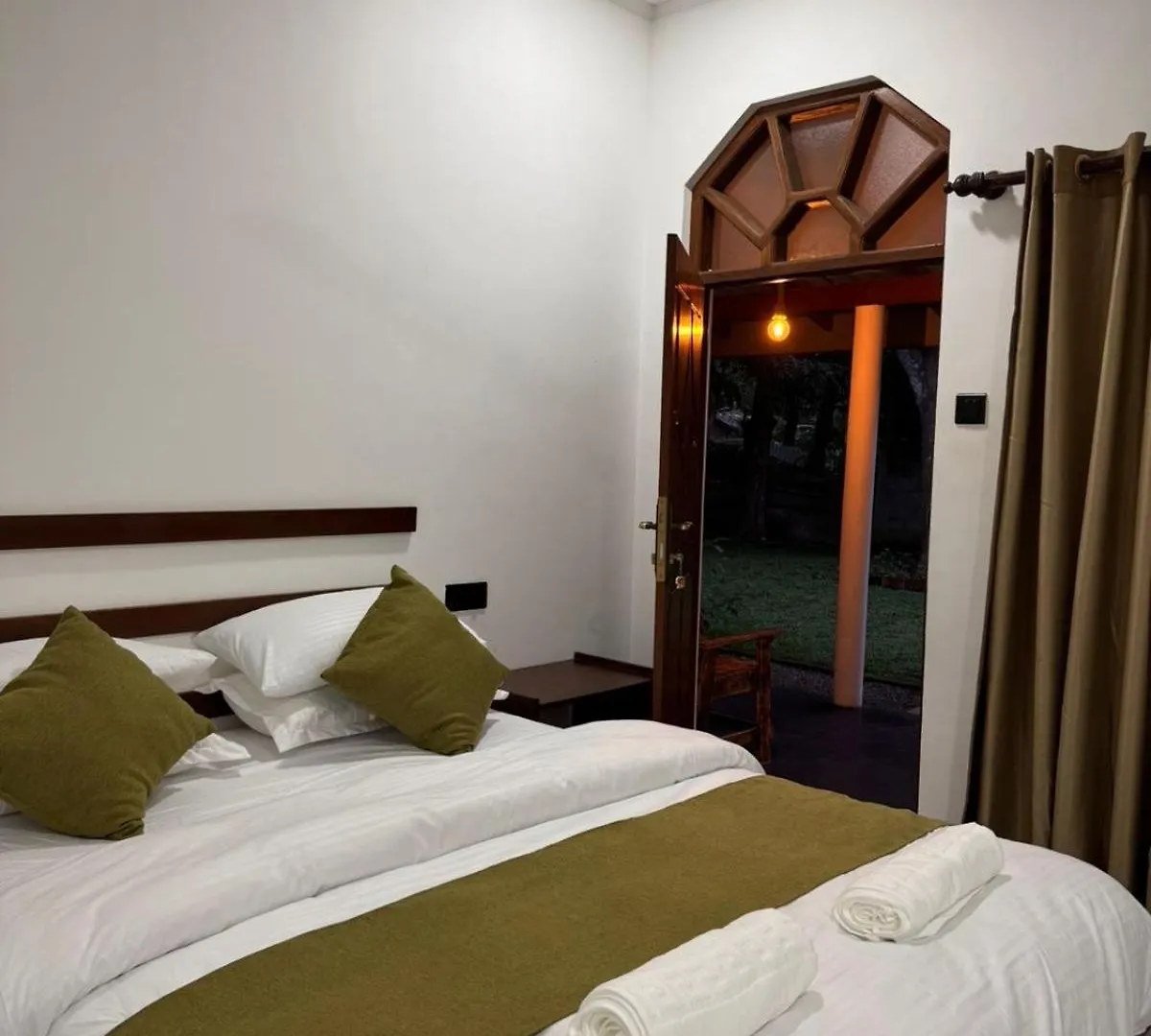 Heaven Habarana Hotel Guest house